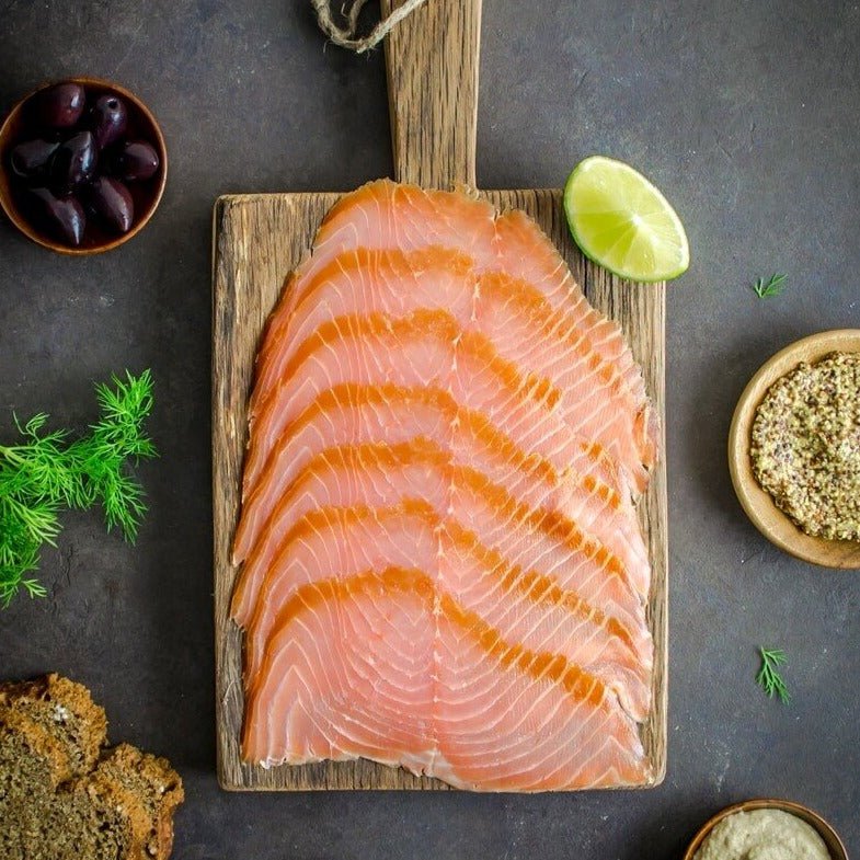 Røget laks på blinis - Kystfisken