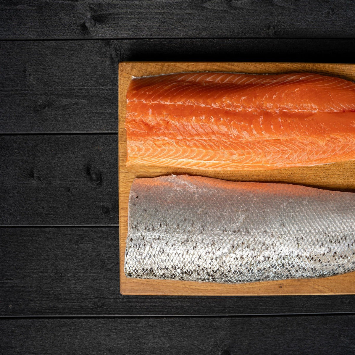 Store danske laksesider m. skind - Kystfisken