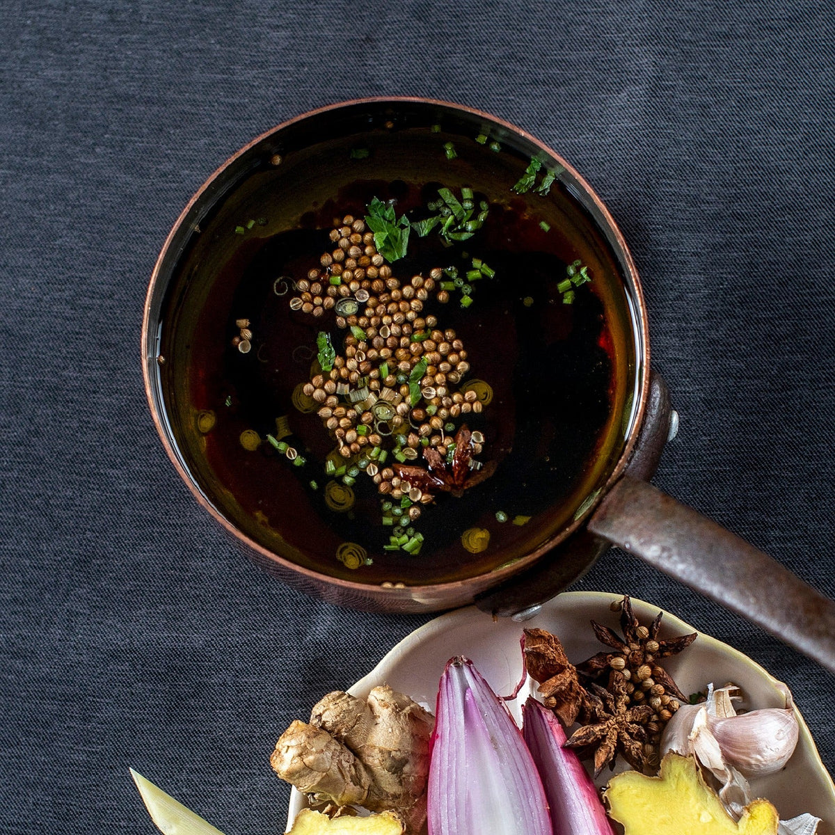 Orientalsk marinade med brunet smør